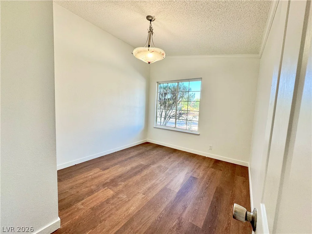 4064 Spitze, Las Vegas, NV 89103