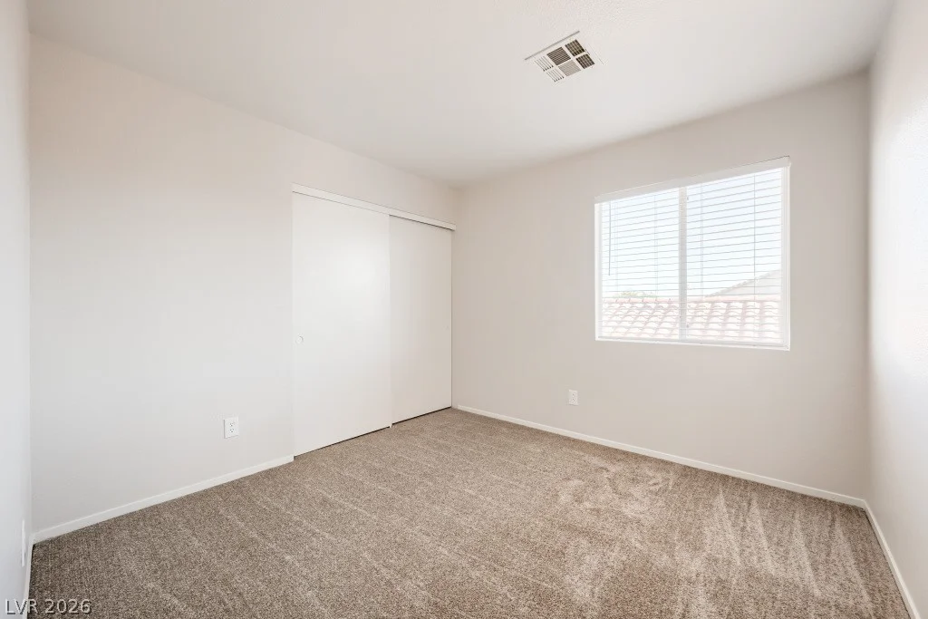 7940 Willow Pines, Las Vegas, NV 89143