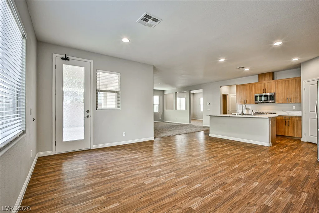 8508 Helvetia, Las Vegas, NV 89113