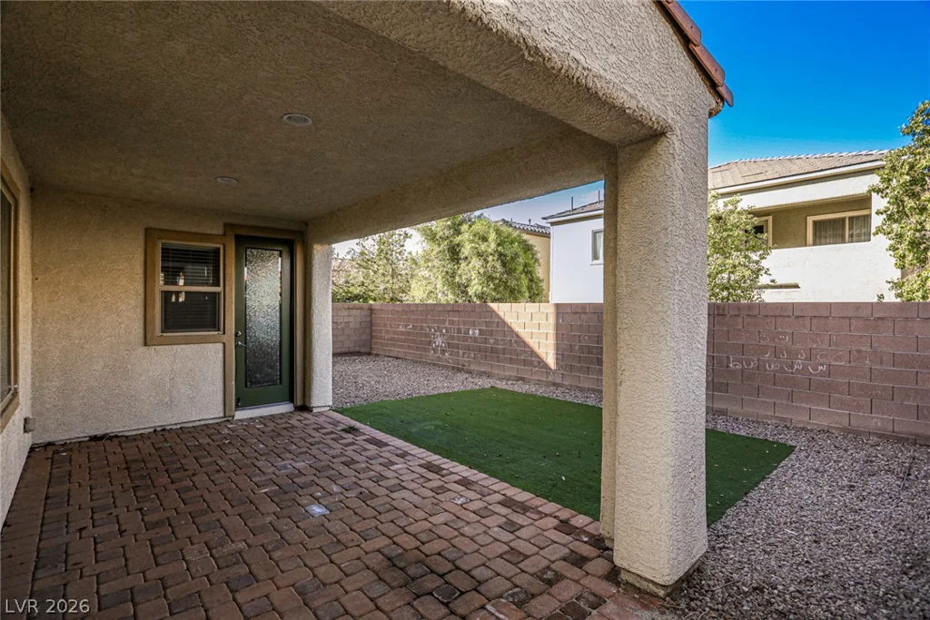 8508 Helvetia, Las Vegas, NV 89113