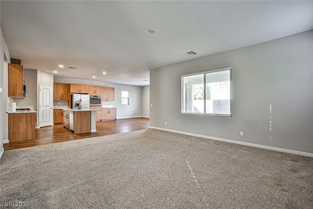 8508 Helvetia, Las Vegas, NV 89113
