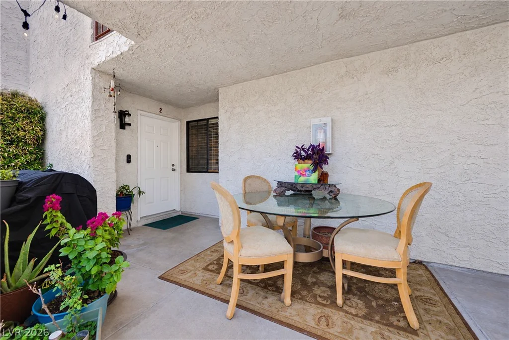 5075 Eldora, Las Vegas, NV 89146