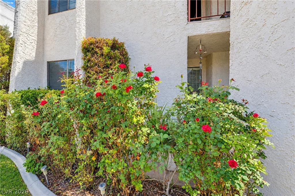 5075 Eldora, Las Vegas, NV 89146