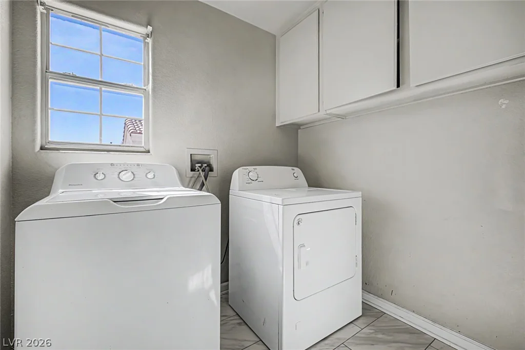 6725 Petrified Forest, North Las Vegas, NV 89084