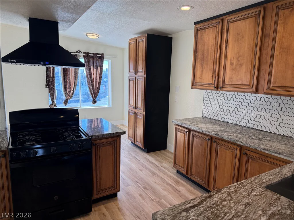 209 Stanford, Las Vegas, NV 89107