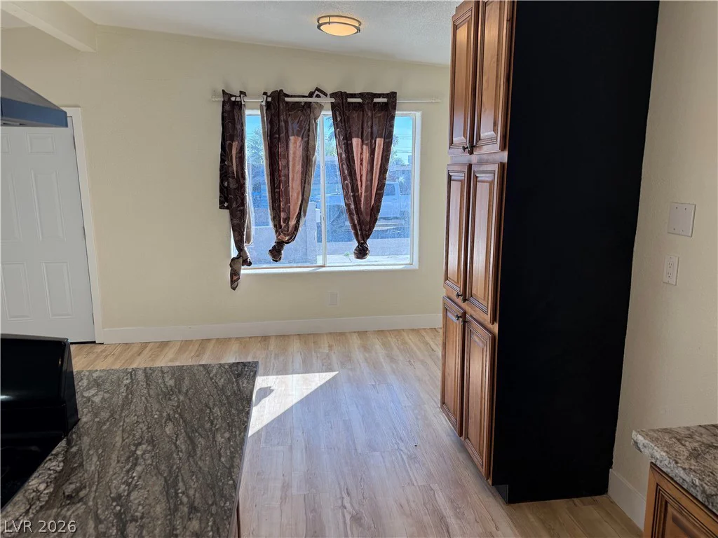209 Stanford, Las Vegas, NV 89107