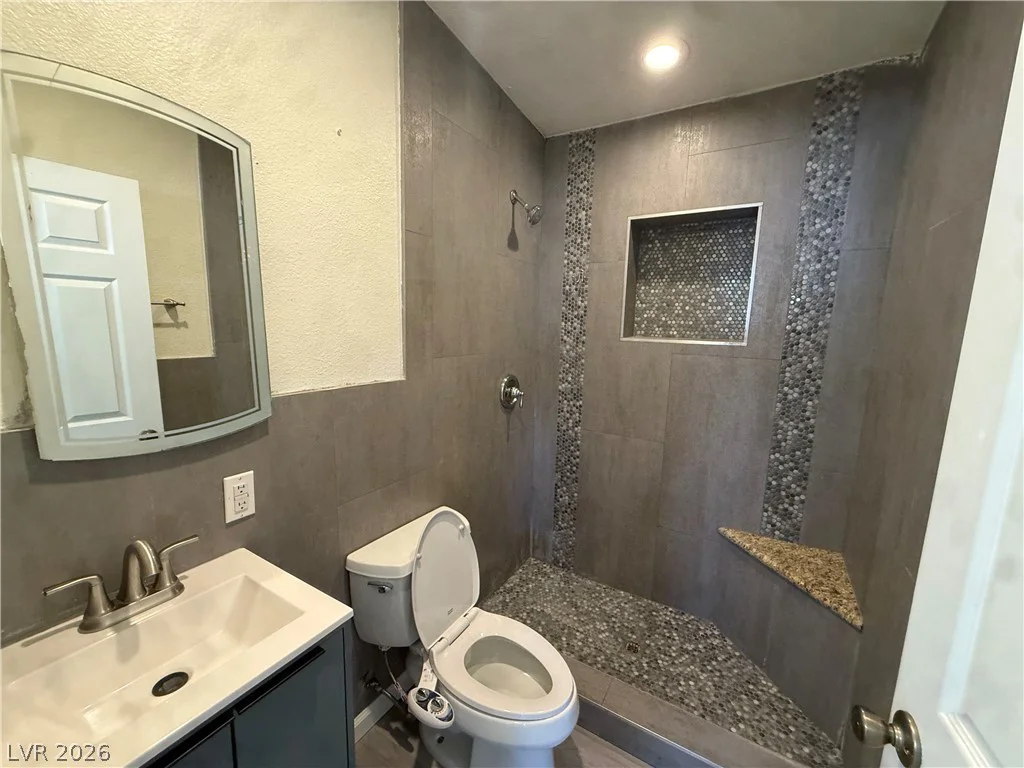 209 Stanford, Las Vegas, NV 89107