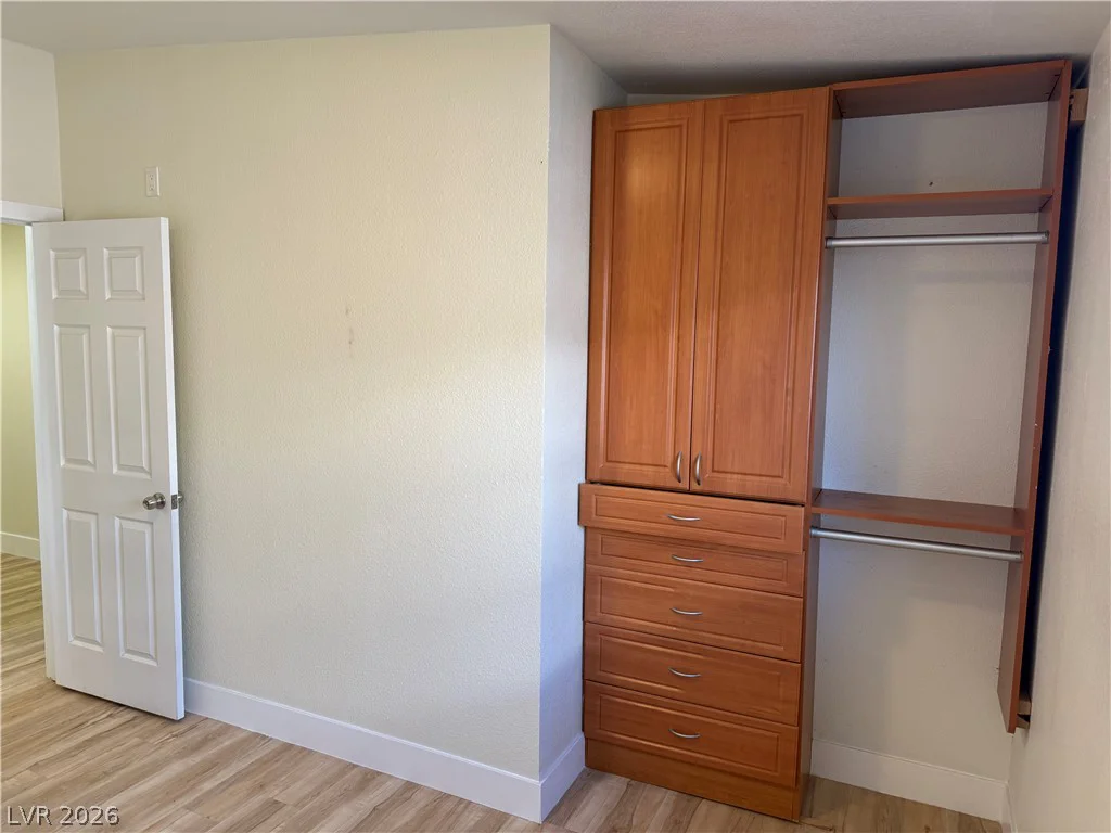 209 Stanford, Las Vegas, NV 89107