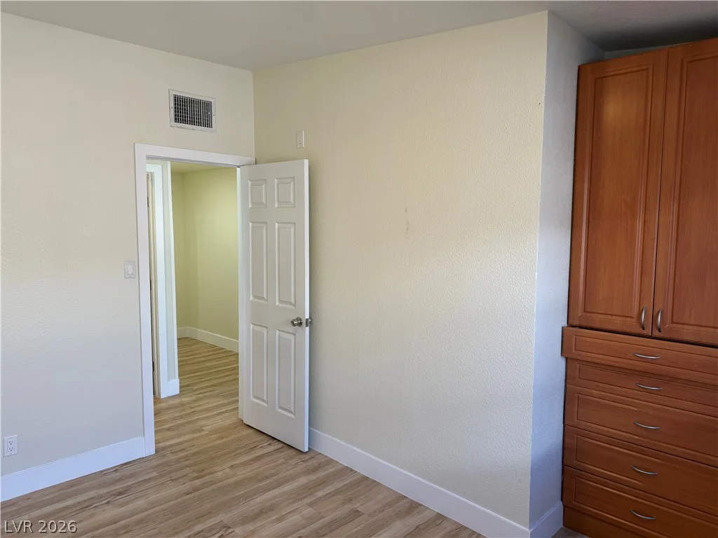 209 Stanford, Las Vegas, NV 89107