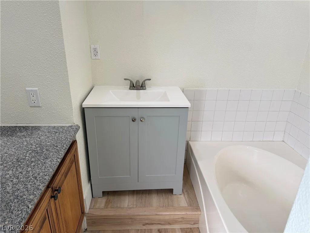 209 Stanford, Las Vegas, NV 89107
