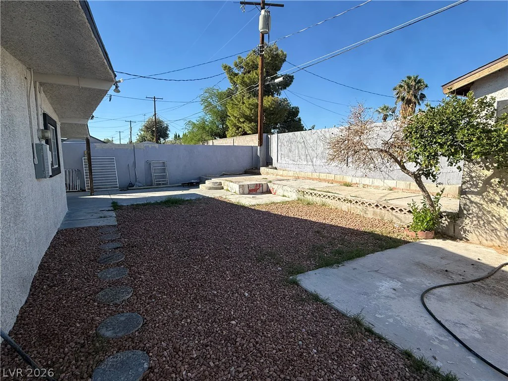 209 Stanford, Las Vegas, NV 89107