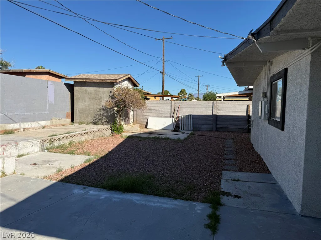 209 Stanford, Las Vegas, NV 89107