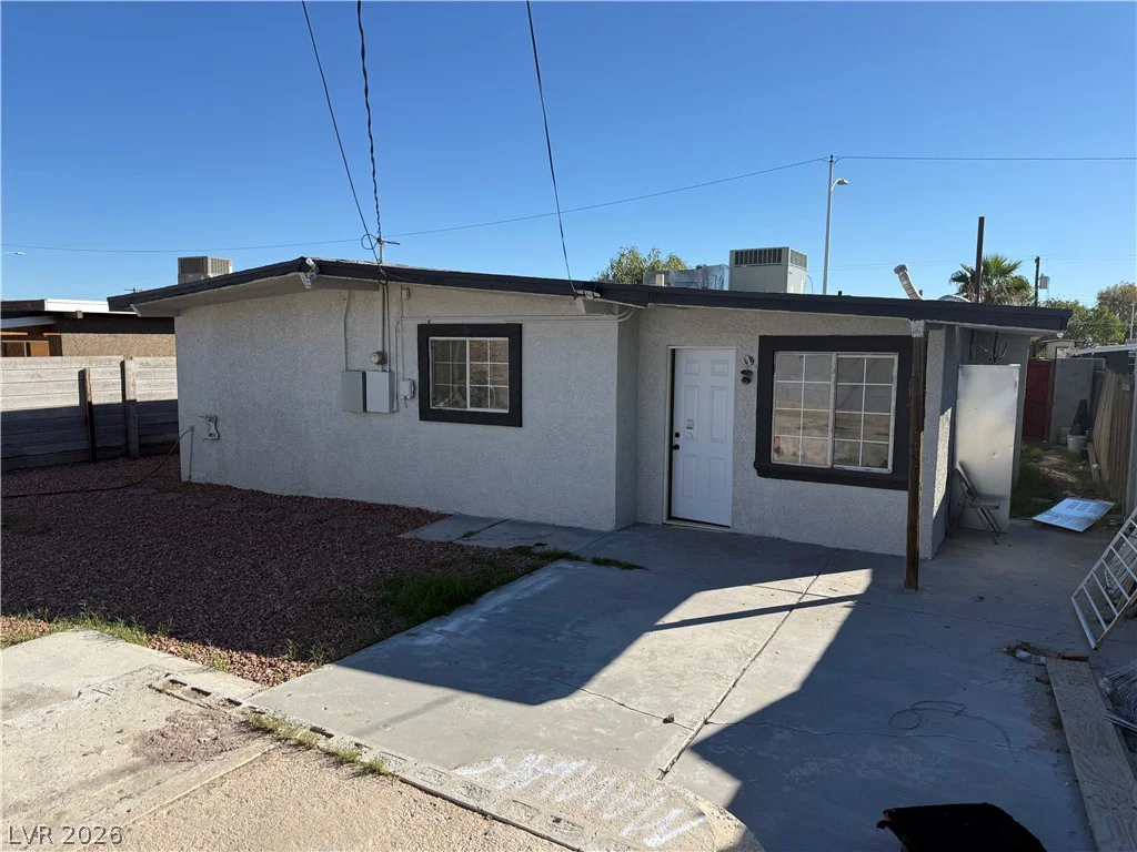 209 Stanford, Las Vegas, NV 89107