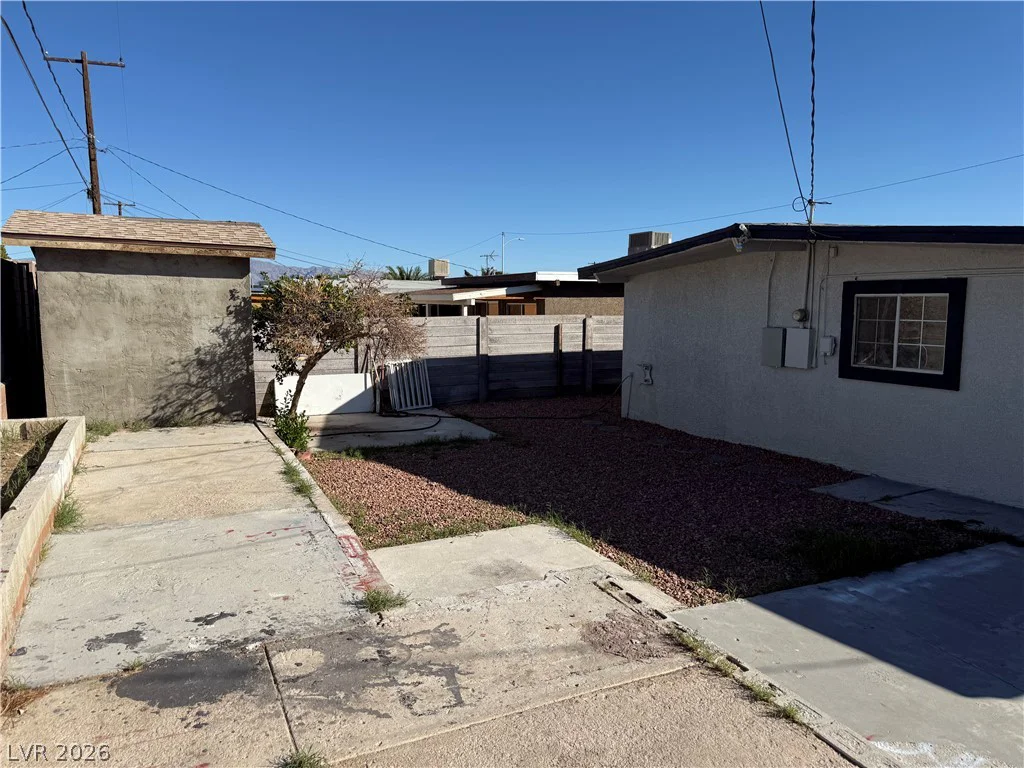 209 Stanford, Las Vegas, NV 89107