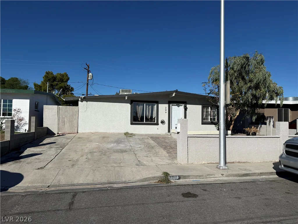 209 Stanford, Las Vegas, NV 89107