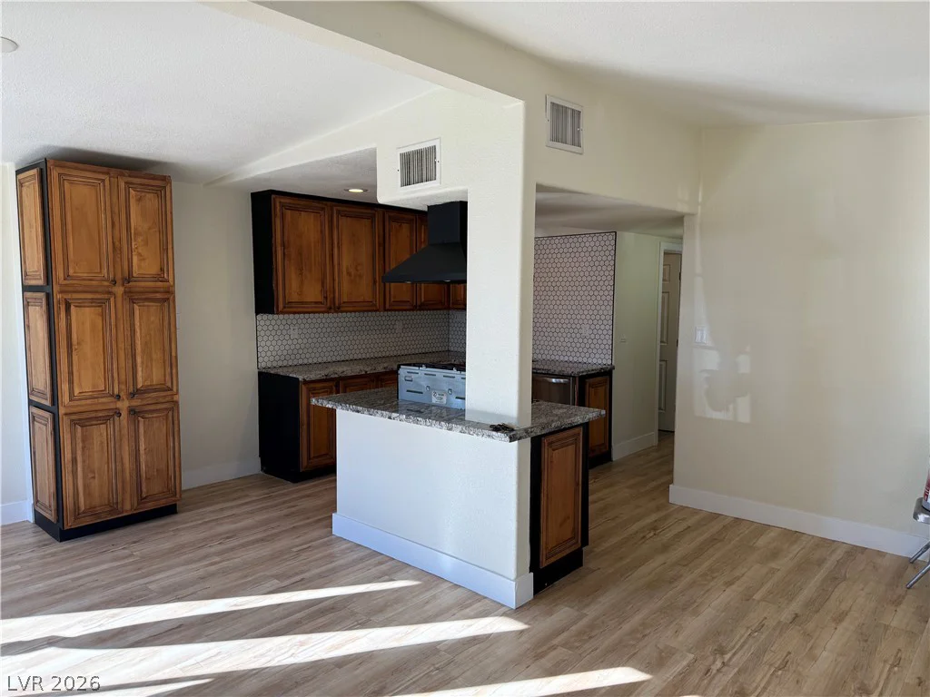 209 Stanford, Las Vegas, NV 89107
