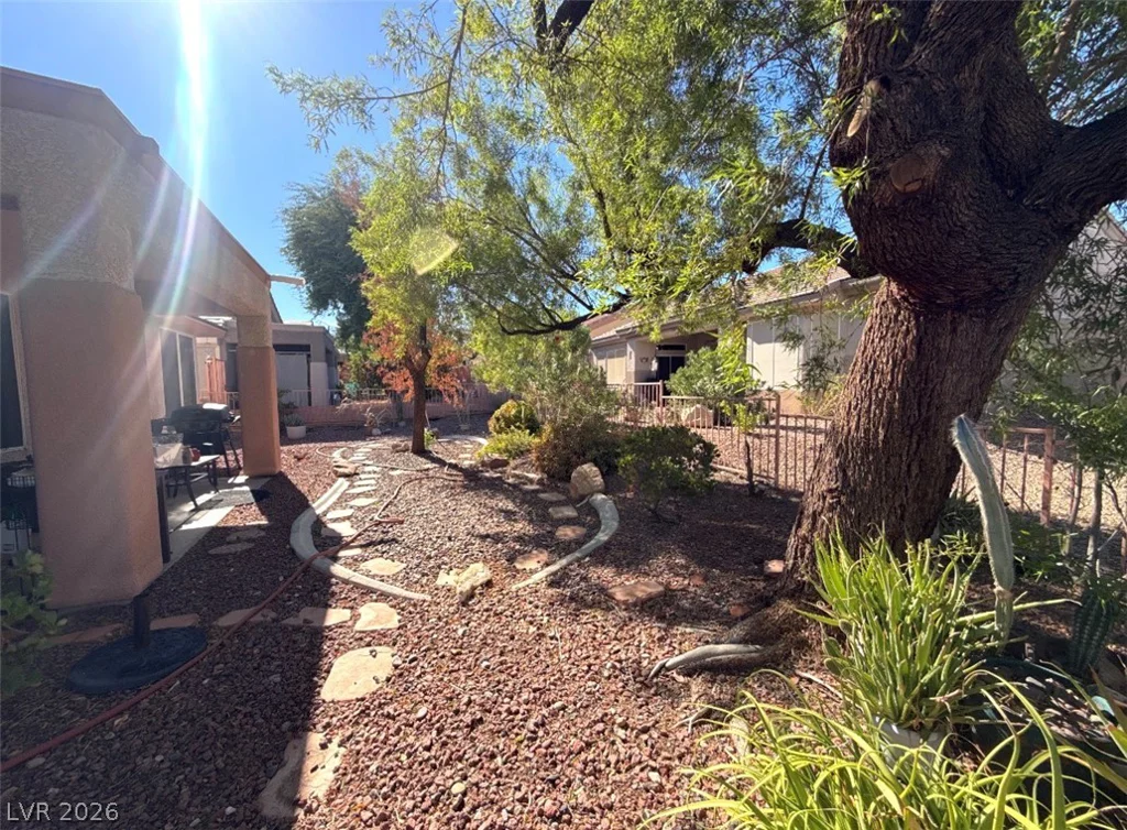 2106 Joy Creek, Henderson, NV 89012