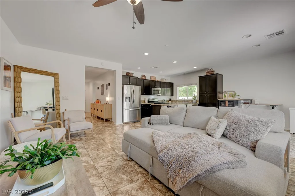 7165 Summer Air, Las Vegas, NV 89179