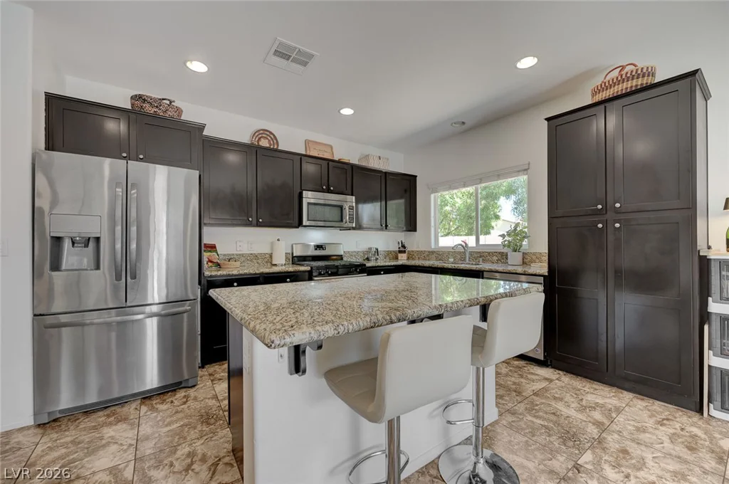 7165 Summer Air, Las Vegas, NV 89179