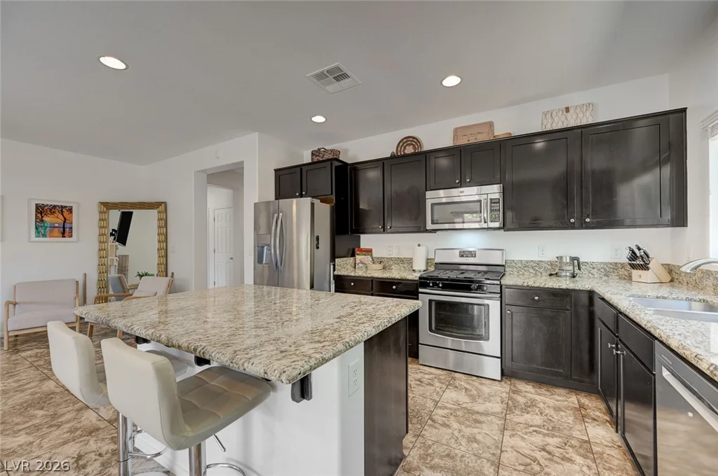 7165 Summer Air, Las Vegas, NV 89179