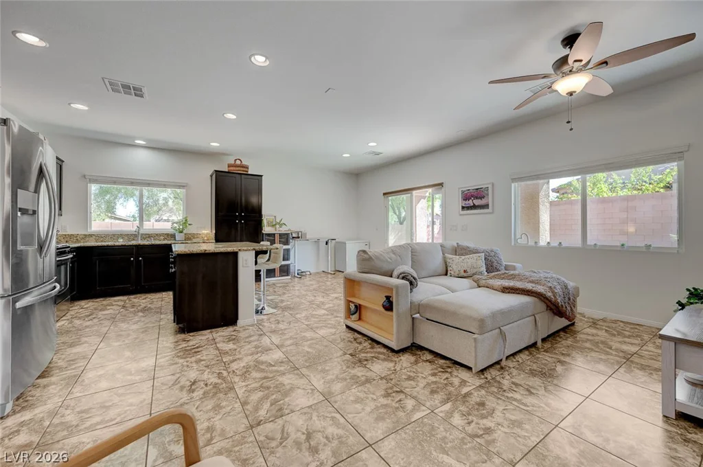 7165 Summer Air, Las Vegas, NV 89179