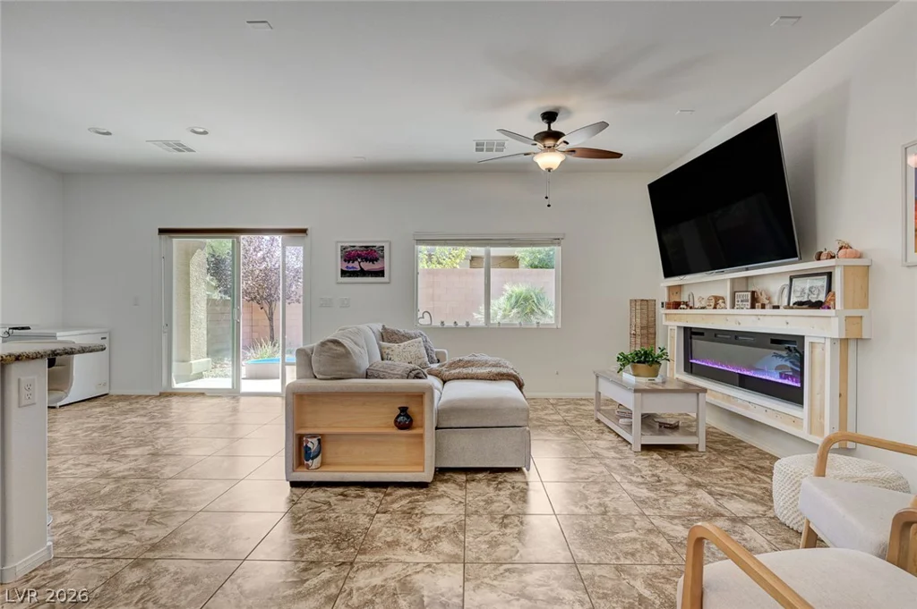 7165 Summer Air, Las Vegas, NV 89179
