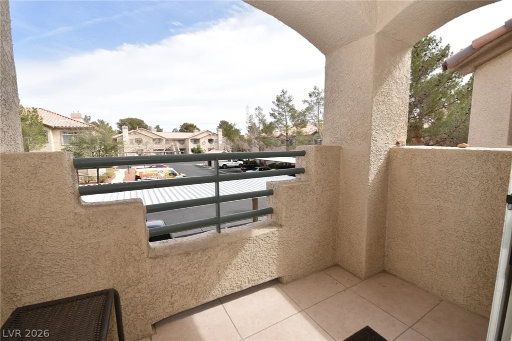 5415 Harmon, Las Vegas, NV 89103