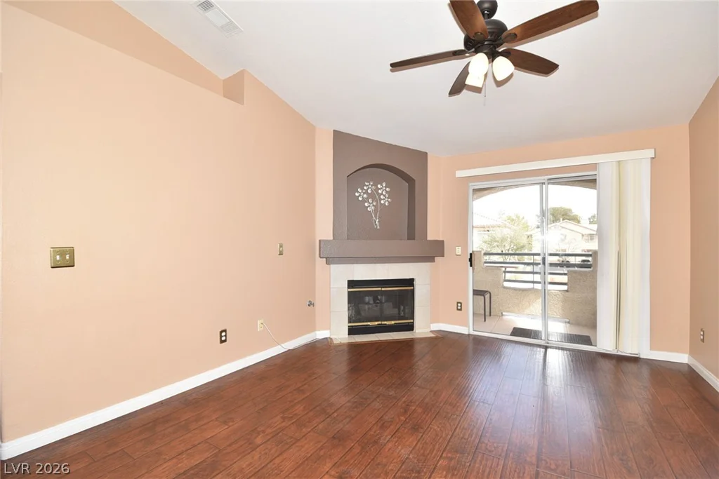 5415 Harmon, Las Vegas, NV 89103