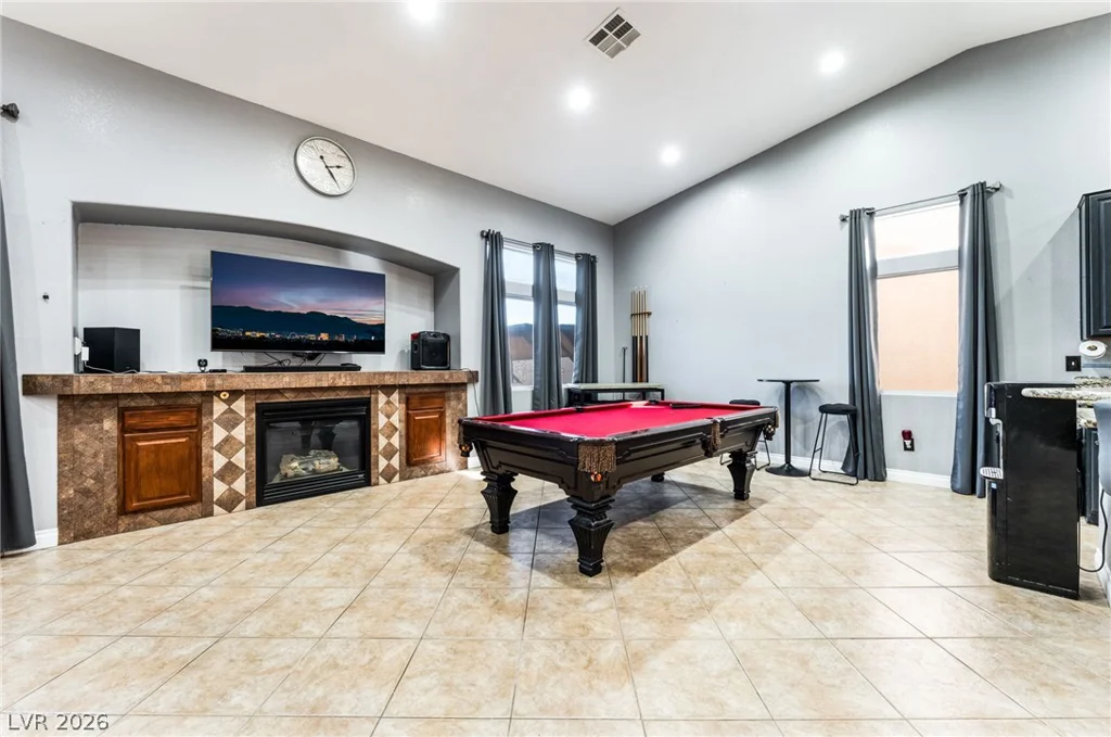 5908 Buena Tierra, North Las Vegas, NV 89031