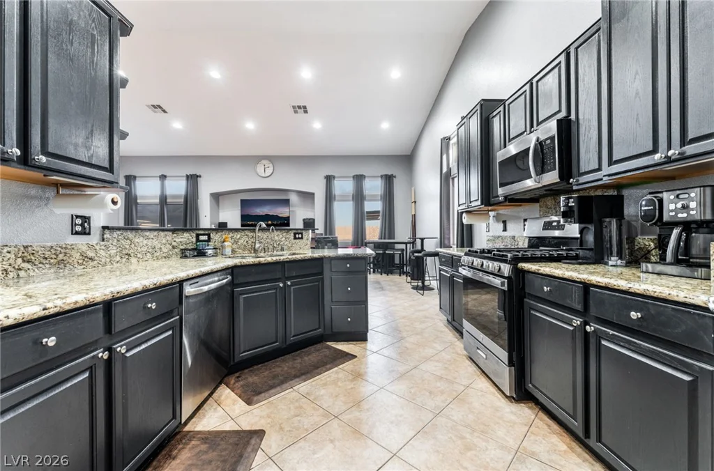 5908 Buena Tierra, North Las Vegas, NV 89031