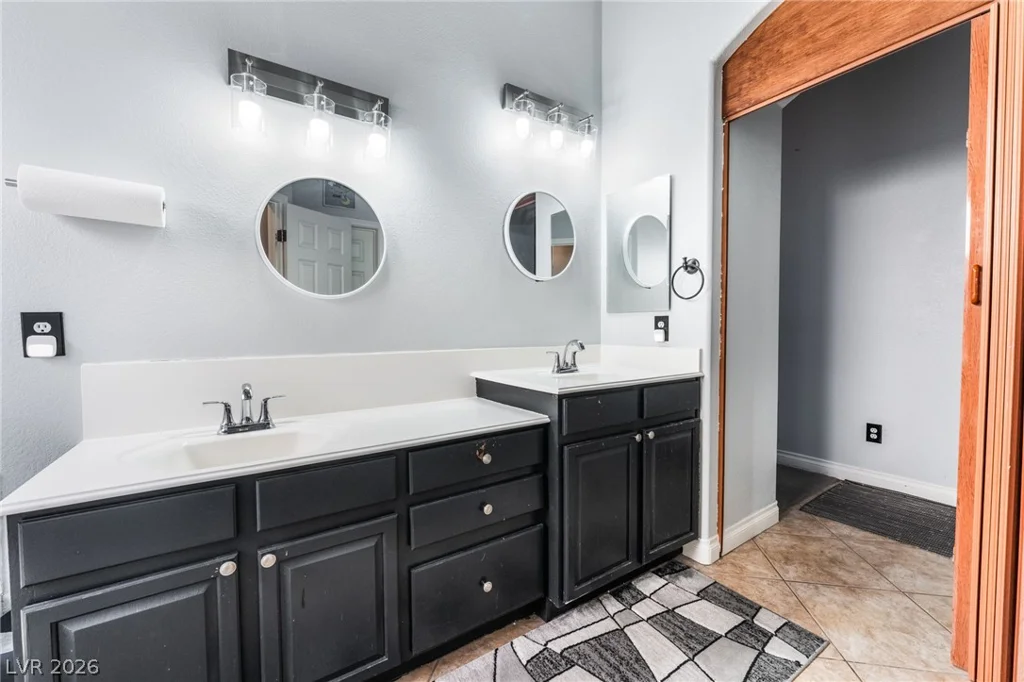 5908 Buena Tierra, North Las Vegas, NV 89031