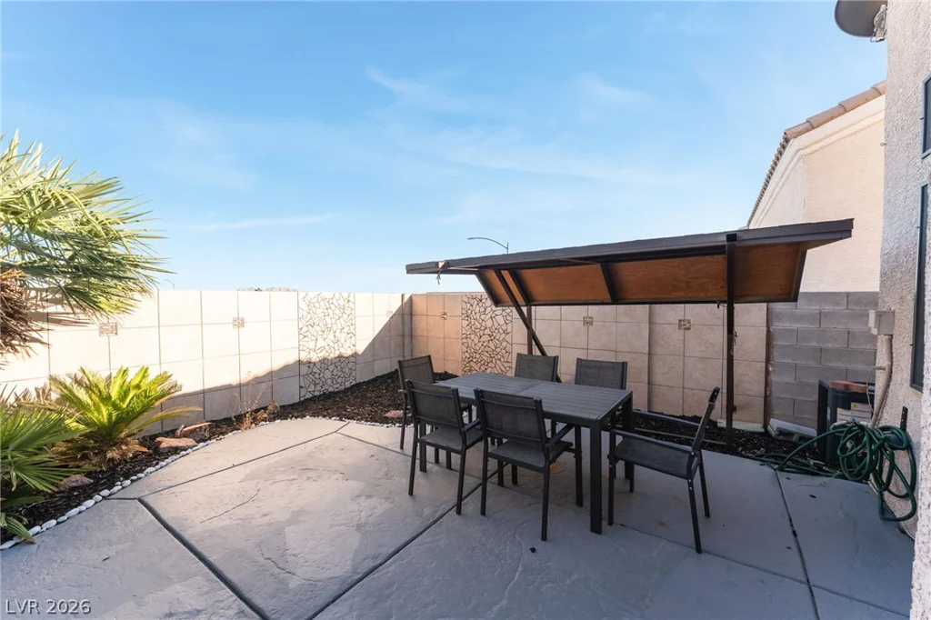 5908 Buena Tierra, North Las Vegas, NV 89031