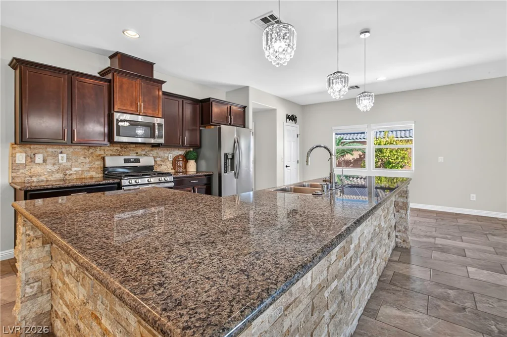 2668 Dorshester Heights, Las Vegas, NV 89108