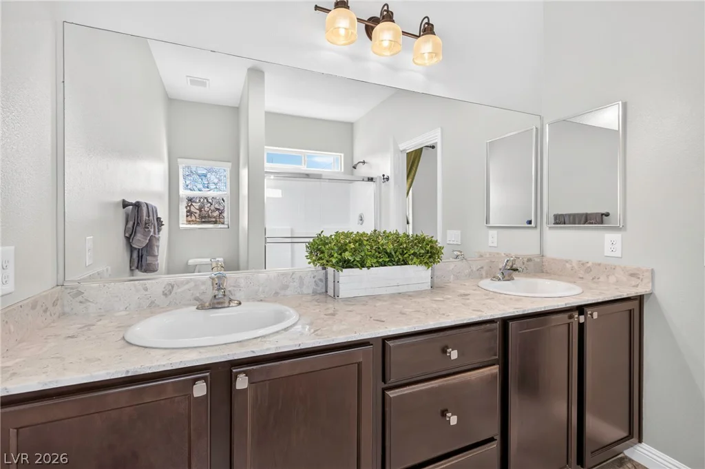 2668 Dorshester Heights, Las Vegas, NV 89108