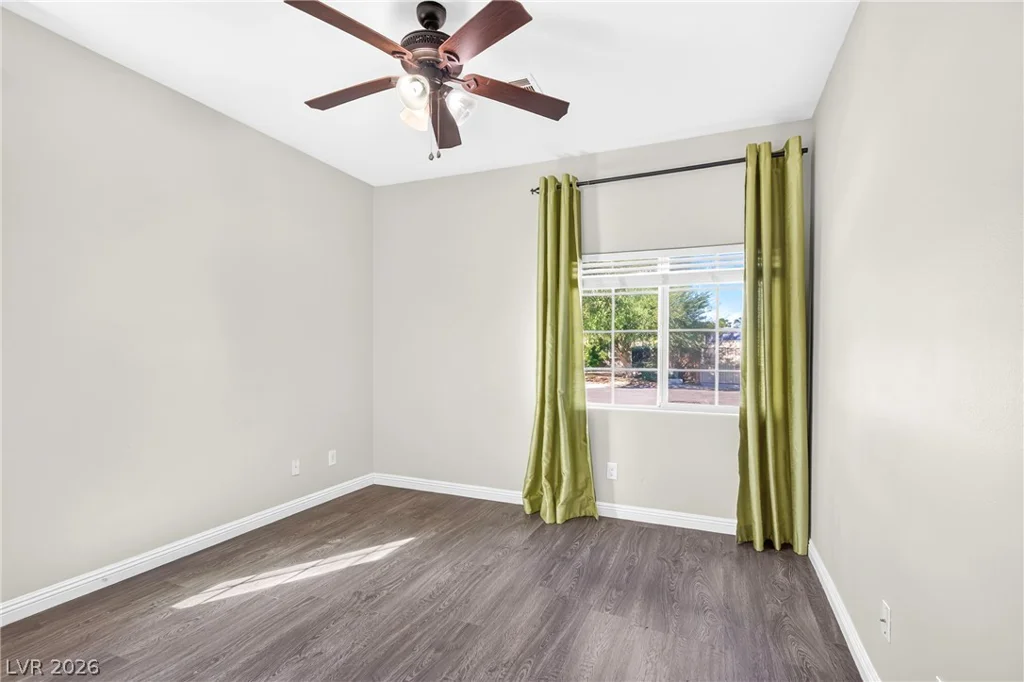 2668 Dorshester Heights, Las Vegas, NV 89108