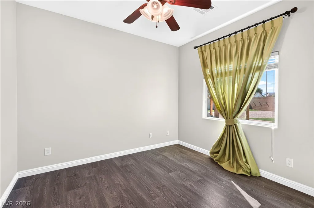 2668 Dorshester Heights, Las Vegas, NV 89108