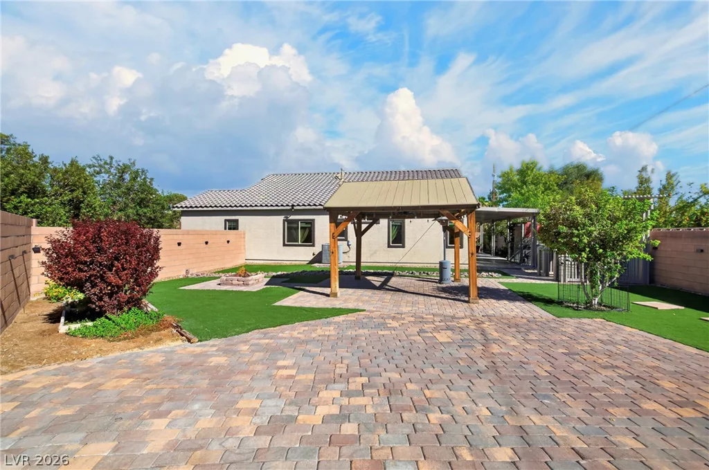 2668 Dorshester Heights, Las Vegas, NV 89108