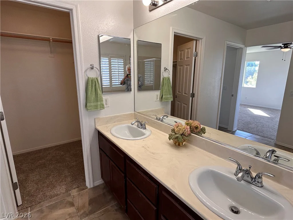 6208 Standing Elm, North Las Vegas, NV 89081