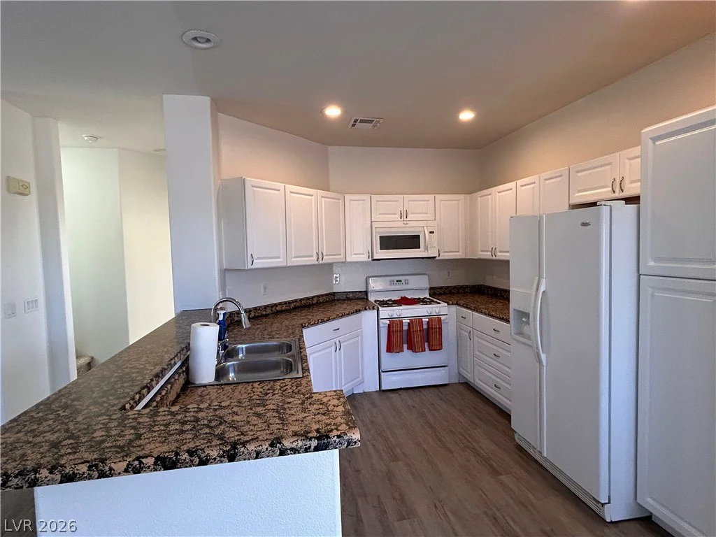 6208 Standing Elm, North Las Vegas, NV 89081