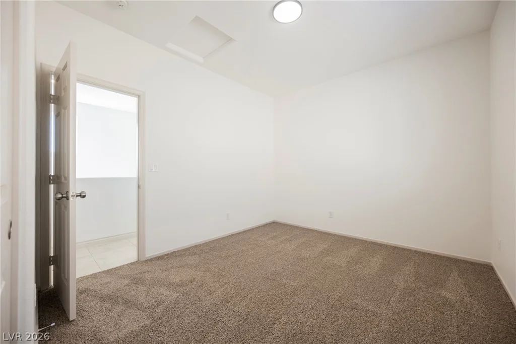 4416 Nestos Valley, North Las Vegas, NV 89031