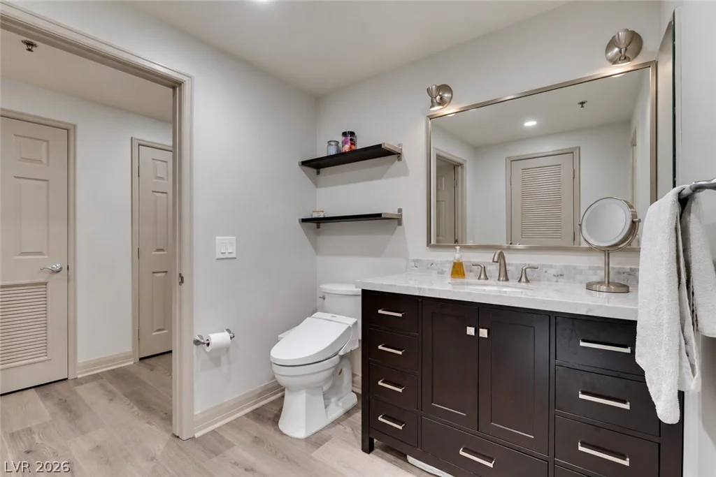 150 Las Vegas, Las Vegas, NV 89101