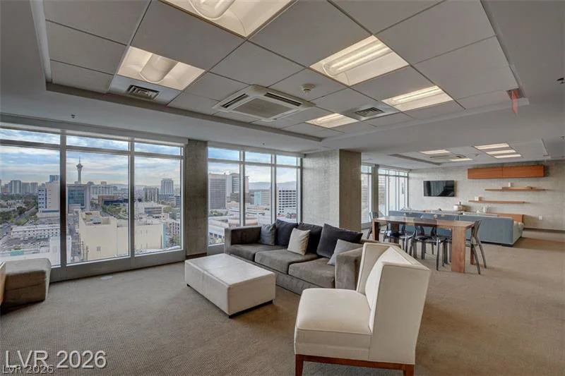 150 Las Vegas, Las Vegas, NV 89101