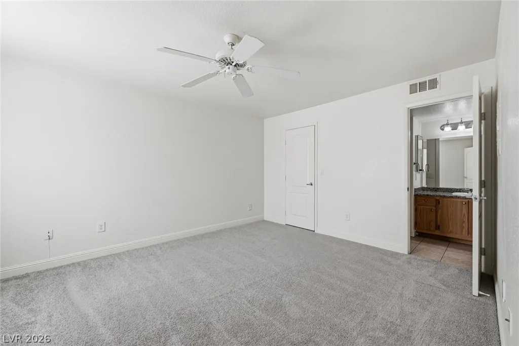 5055 Hacienda, Las Vegas, NV 89118