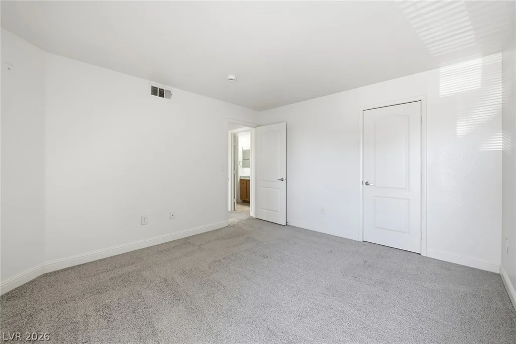 5055 Hacienda, Las Vegas, NV 89118