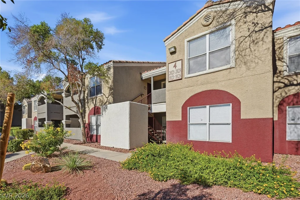 5055 Hacienda, Las Vegas, NV 89118