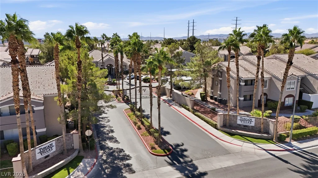 5055 Hacienda, Las Vegas, NV 89118