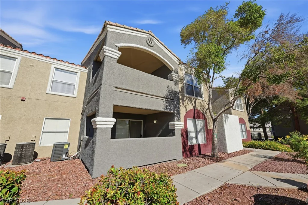 5055 Hacienda, Las Vegas, NV 89118
