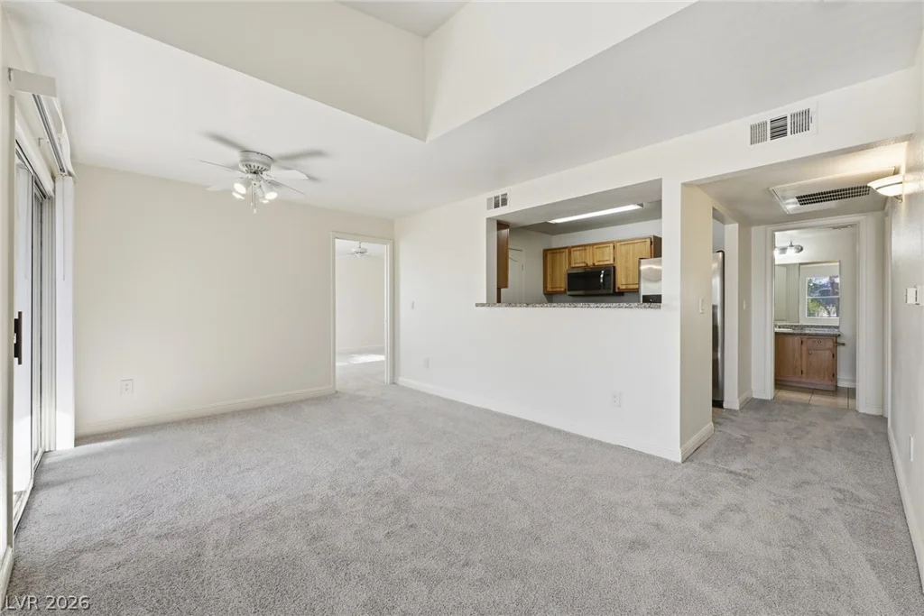 5055 Hacienda, Las Vegas, NV 89118