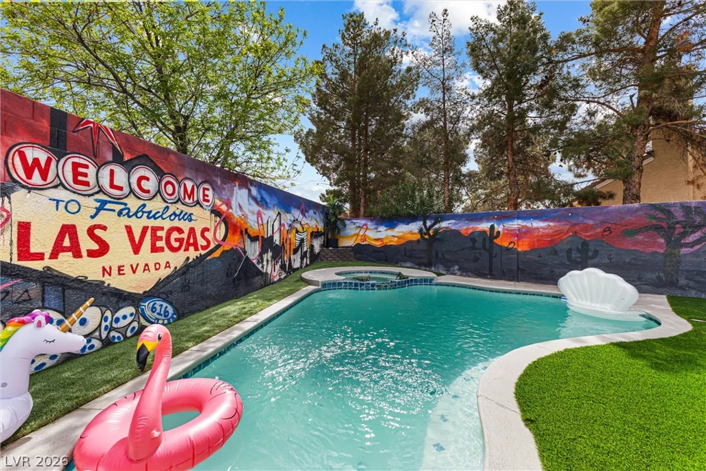 616 Playa Del Sol, Henderson, NV 89015