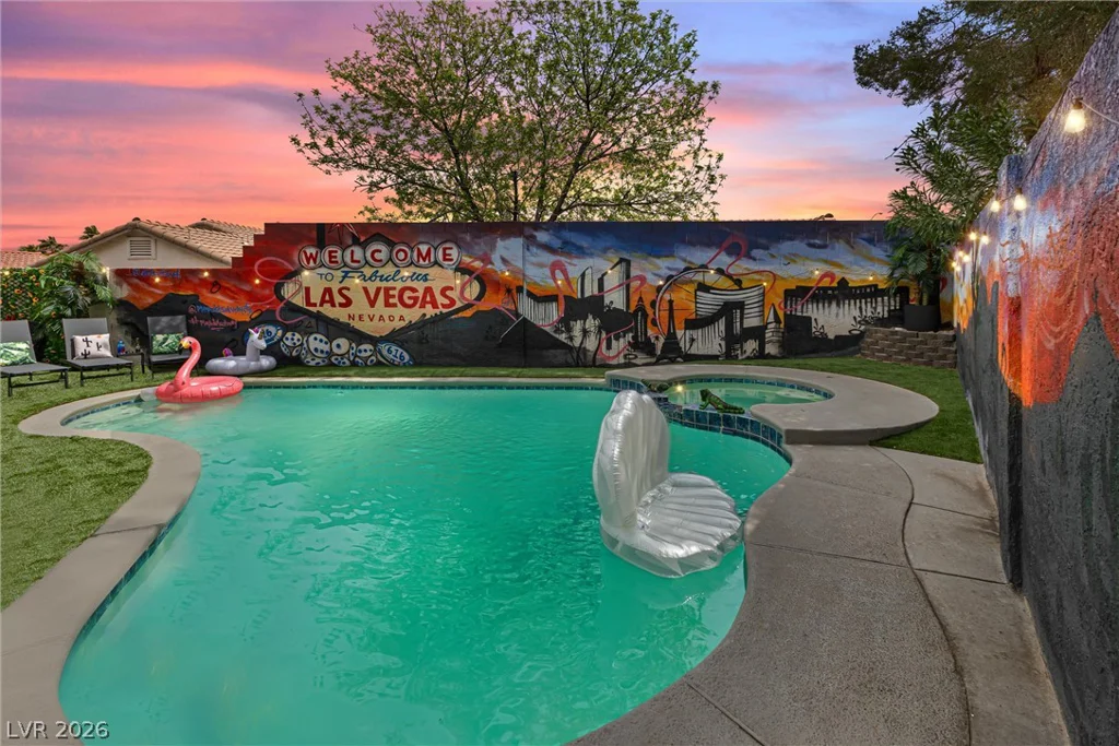 616 Playa Del Sol, Henderson, NV 89015